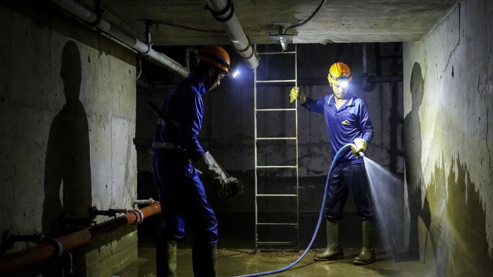 Water Tank Cleaning Plumber Dai